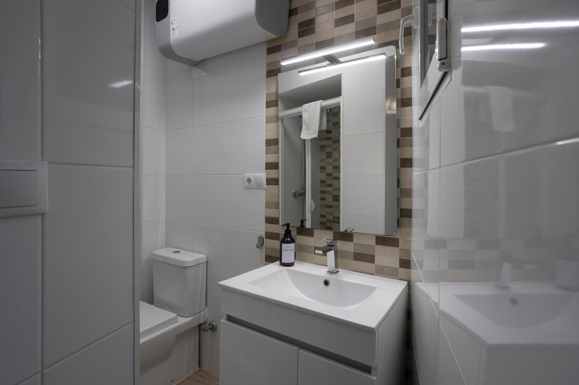 Triana Urban Apartment Севілья Екстер'єр фото