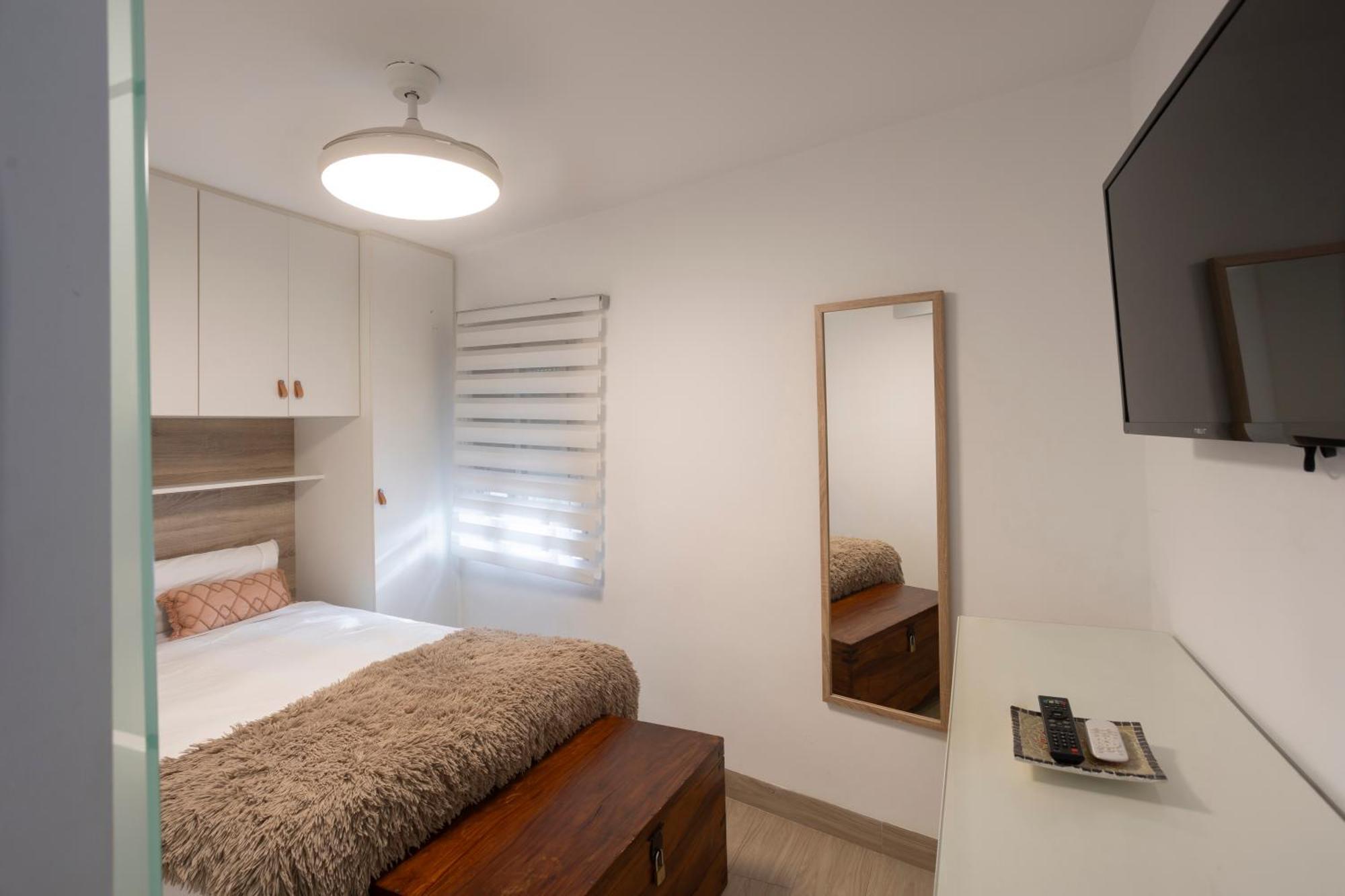 Triana Urban Apartment Севілья Екстер'єр фото